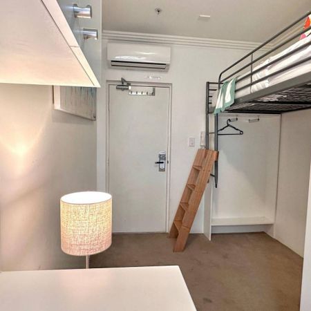 Modern Living in the Iconic 'Astoria' Building - Photo 4