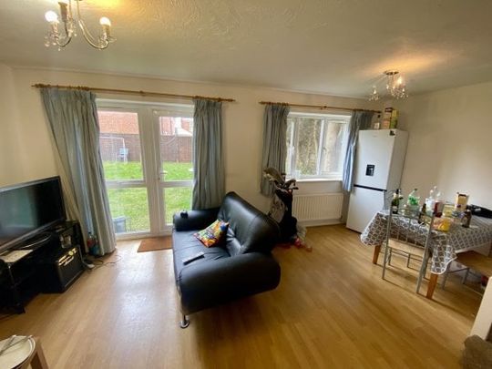 **£150 pppw** Falcon Close, Lenton, Property for rent - Photo 1