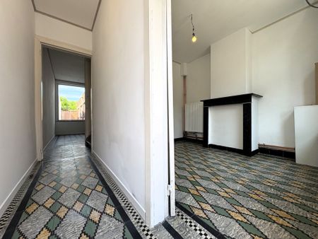 Leuk gerenoveerde woning met 3 slaapkamers - Photo 2