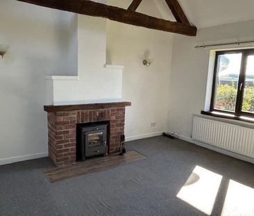 2 bedroom semi-detached house to rent - Photo 1