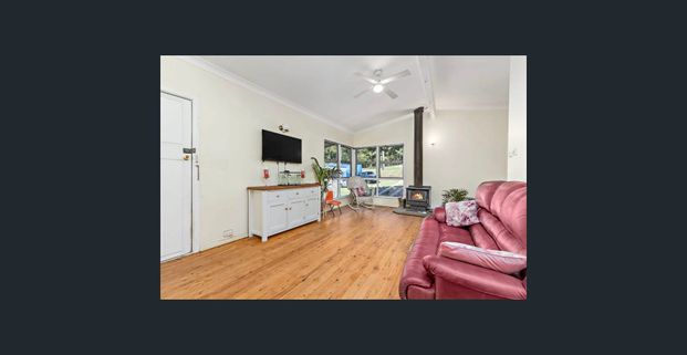 Property in Picton! - Photo 1