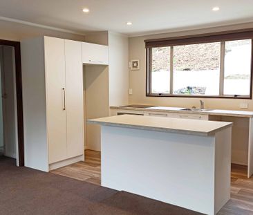 Hidden gem in The Glen - Photo 1