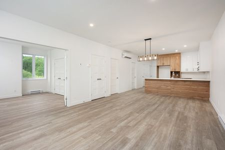 153 Rue Principale S. Sutton, QC J0E - Photo 4