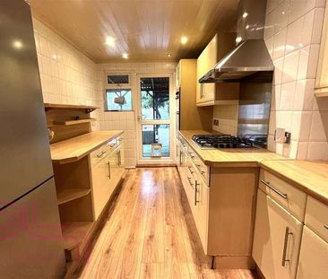 Whitton Waye, Whitton, Hounslow, TW3 - Photo 1