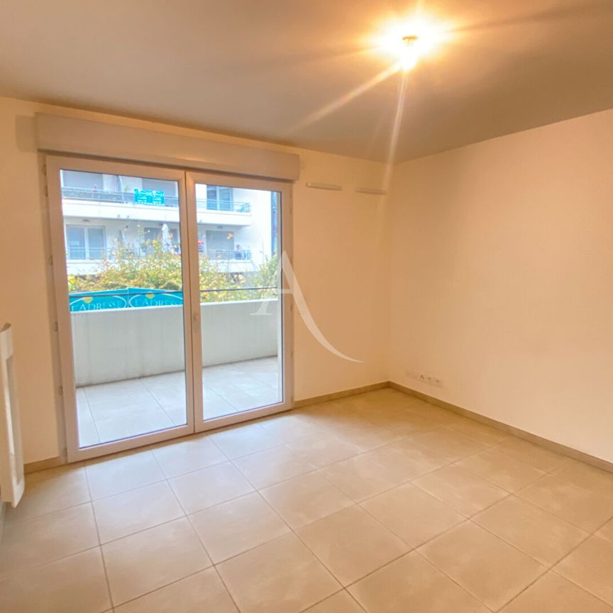Location Appartement 1 pièce 24m² NICE 06100 - Photo 1
