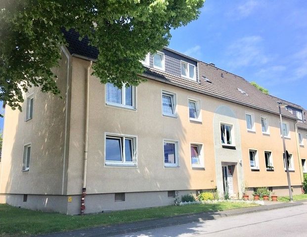 Hübsche 2-Zi.-Whg. mit Tageslichtbad und Balkon - Photo 1