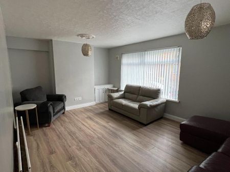 Broadway, Belfast, BT12 6AS - Photo 2