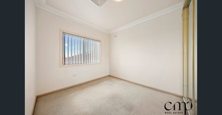 AVAILABLE SOON ! 3 bedroom family home - Photo 2