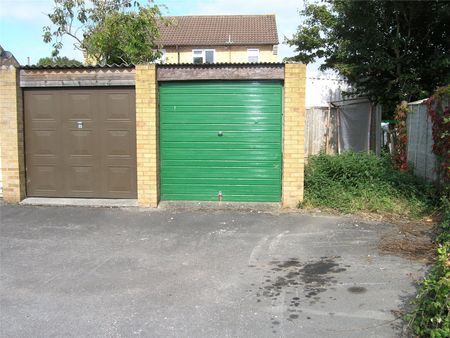 Springley Road, Bridgwater, Somerset, TA6 - Photo 2