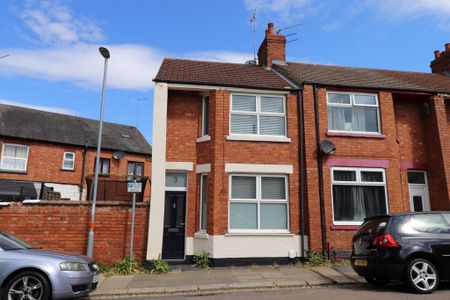 2 bedroom terraced house to rent - Photo 2