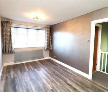 3 BED Detached house To rent - Photo 2