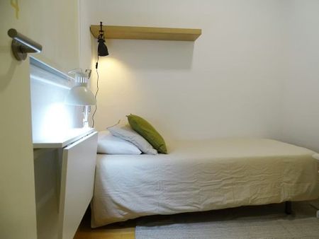 Carrer de Lincoln, Barcelona, Catalonia 08006 - Photo 5