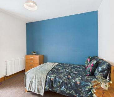 5 bedroom terraced house to rent - Photo 6