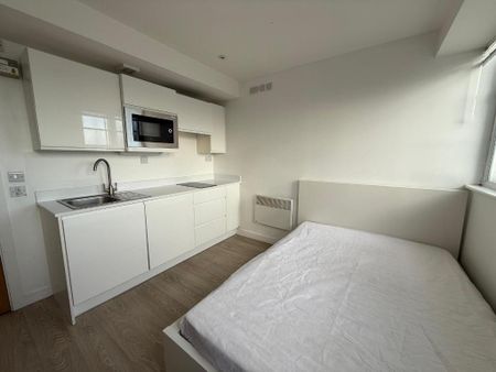 1 bedroom apartment to rent - Photo 2