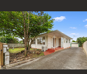 Easy Access to Motorway, Sunny Full sized site - Photo 5