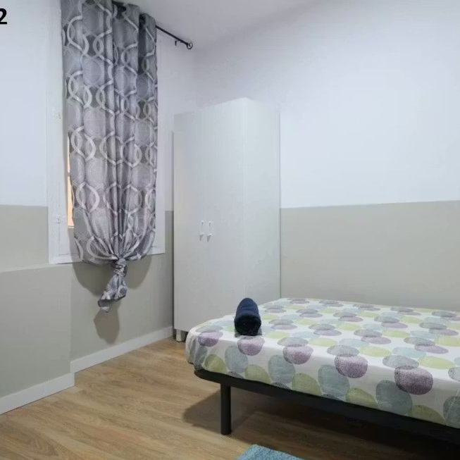 Carrer de la Lluna, Barcelona, Catalonia 08001 - Photo 1