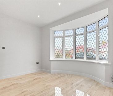 5 bedroom semi-detached house to rent - Photo 2