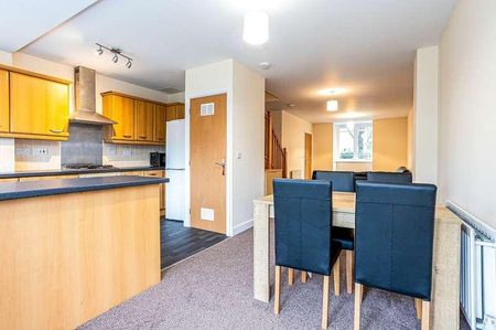 Drayton Street, Hulme, Manchester, M15 - Photo 2