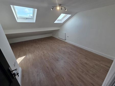 4 bedroom house to rent - Photo 3