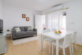 Bungalow in Torrevieja, urbanizacion, for rent