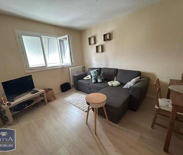 Location Appartement 2 pièces 45m² PERIGUEUX 24000 - Photo 3