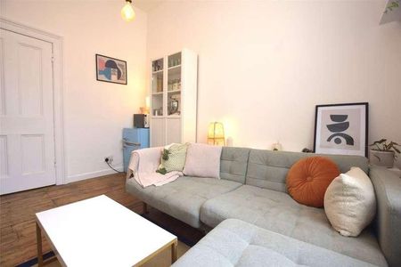 Clarence Lodge, Clarence Square, Cheltenham, Gloucestershire, GL50 - Photo 2