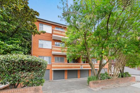 2/1 Queens Road, Brighton-Le-Sands NSW 2216 - Apartment For Rent | Domain - Photo 4