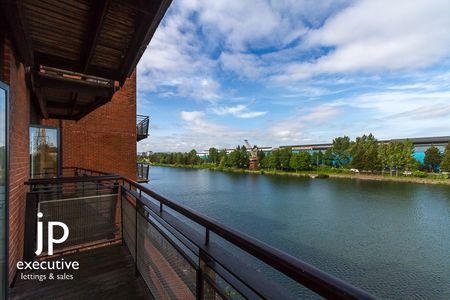 HENKE COURT CARDIFF BAY UNFURNISHED TWO BEDROOM APARTMENT WITH WATER VIEWS - Photo 5