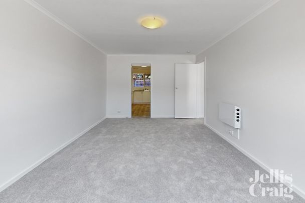 5/7 Gnarwyn Road, Carnegie - Photo 1