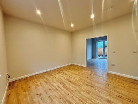 3 bedroom terraced house to rent - Photo 2