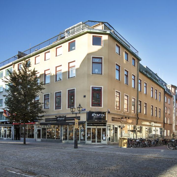 Drottninggatan 26 - Photo 1