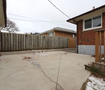 For Lease - 885 Myers Street Unit# Main, Oshawa, Ontario - Photo 2