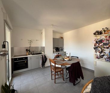 Location Appartement 2 pièces 40m² VALENCE 26000 - Photo 6
