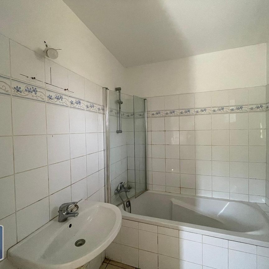 Location Maison 3 pièces 70m² BEAUMES DE VENISE 84190 - Photo 1