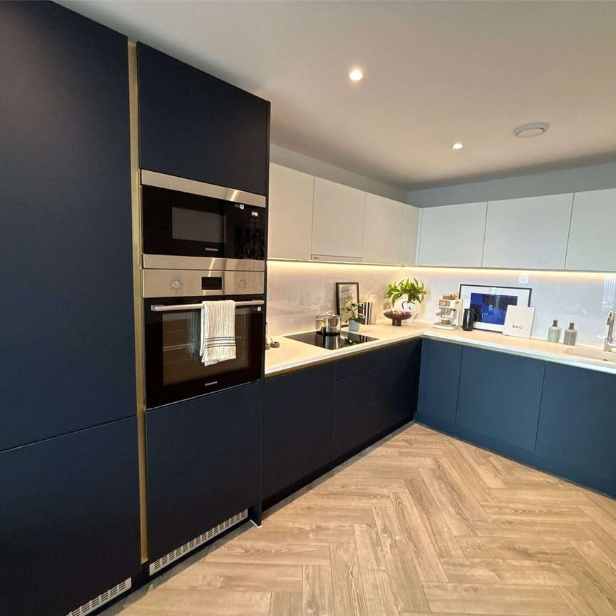 Luxury One Double Bedroom Apartments with unrivalled facilities in the Exclusive Cortland Development, Colliers Yard. - Photo 1