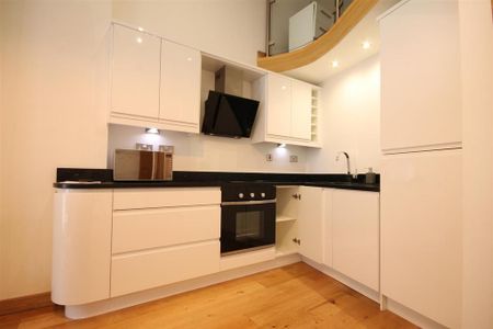 Studio to rent - Photo 5