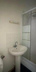 Location Appartement 1 pièce 17m² ALENCON 61000 - Photo 3