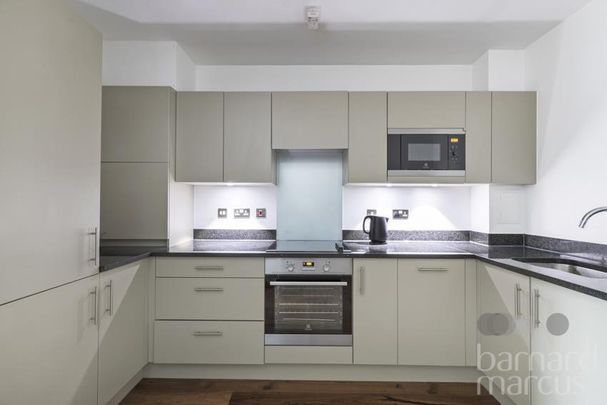 Heath Parade, Grahame Park Way, Colindale - Photo 1