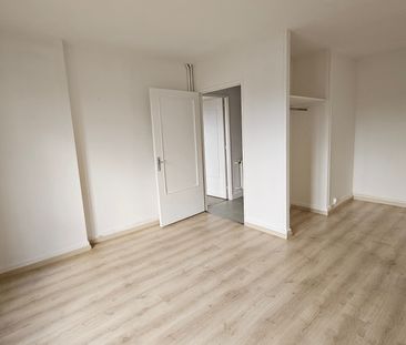 Location Appartement 1 pièce 27m² AVON 77210 - Photo 2