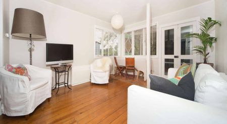 LEAFY AND QUIET - GREY LYNN - Photo 2