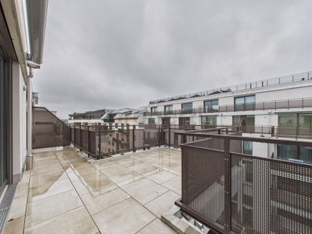 Modern 3.5-room apartment with balcony, Basel - Photo 2