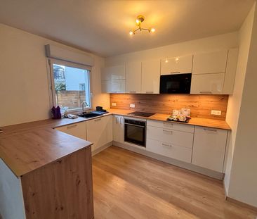 Location Appartement 4 pièces 76m² - Photo 6