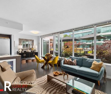 Condo in Vancouver West Side, BC - Photo 4