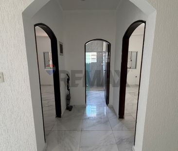 Excelente Casa Reformada com 3 Quartos e Tudo Acessível ao Seu Redor - Photo 2