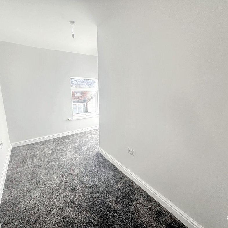 2 bed terraced house to rent in NE63 - Photo 1