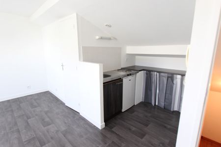 Location Appartement 1 pièce 9m² NANTES 44200 - Photo 3