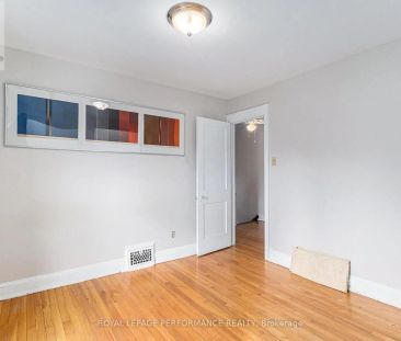 107 RUSSELL AVENUE - Photo 5