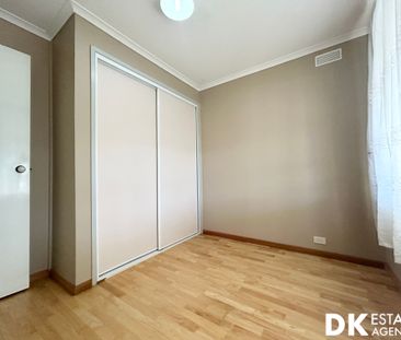 Cozy 3 bedroom House in Albanvale - Photo 6