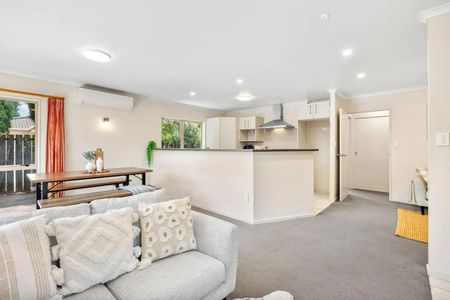 Hidden surprise in Whau Valley - Photo 5