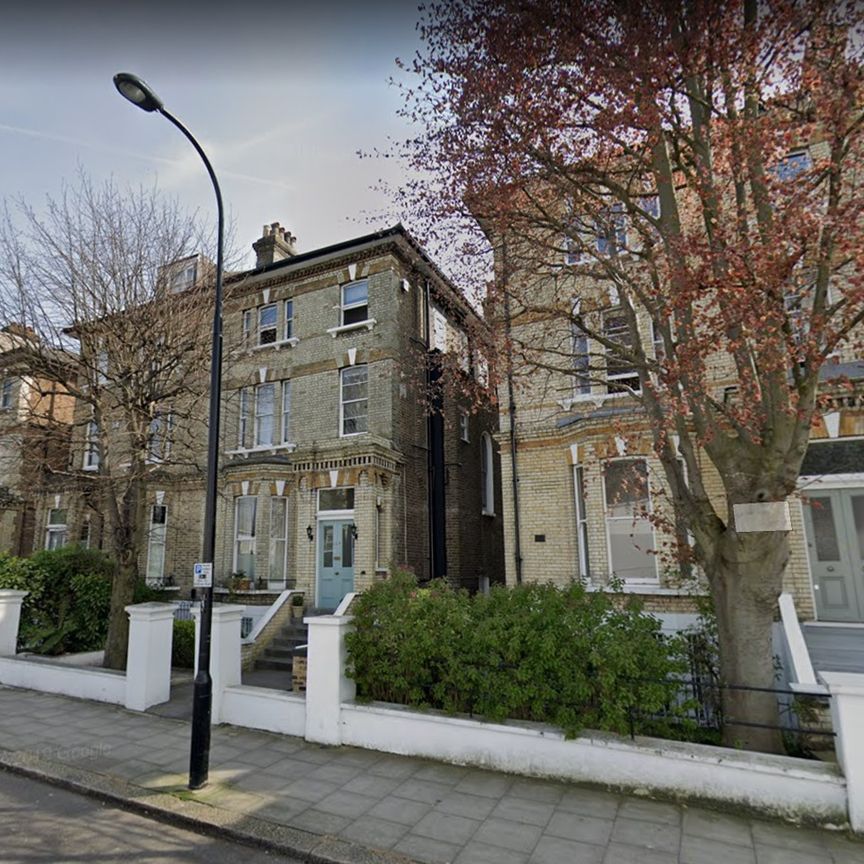 Studio Flat, King Henry's Road, NW3 - Photo 1